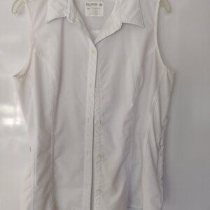 Reel Legends Adventure Size M Sleeveless White Zip Pockets UPF 50 Quick Dry